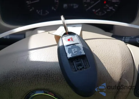 2014 Nissan Pathfinder S z USA, uszkodzony, nr VIN 5N1AR2MM2EC719481